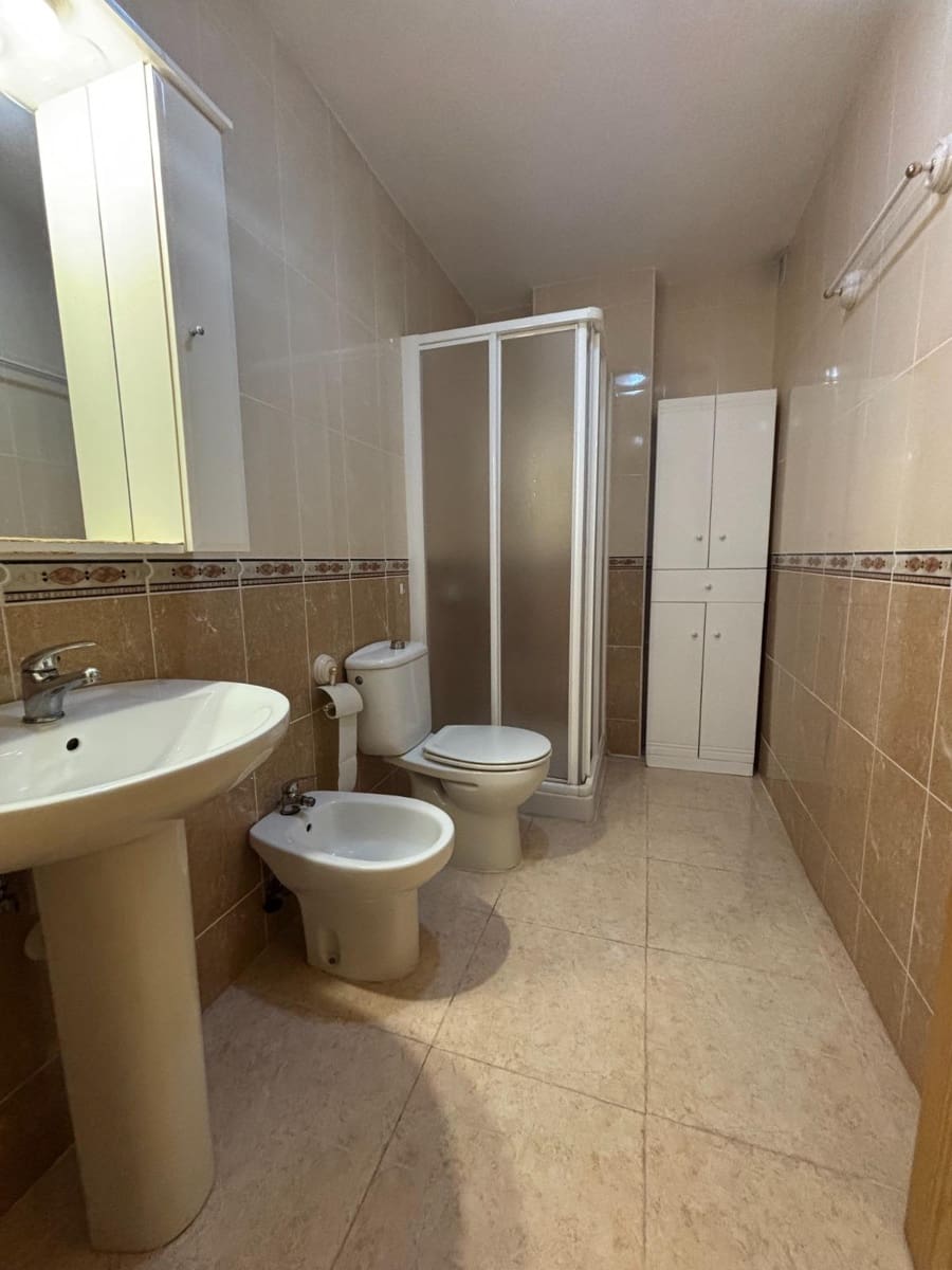 2 bedroom Flat for sale in Los Alcazares - € 137,999 (Ref: 9833677)