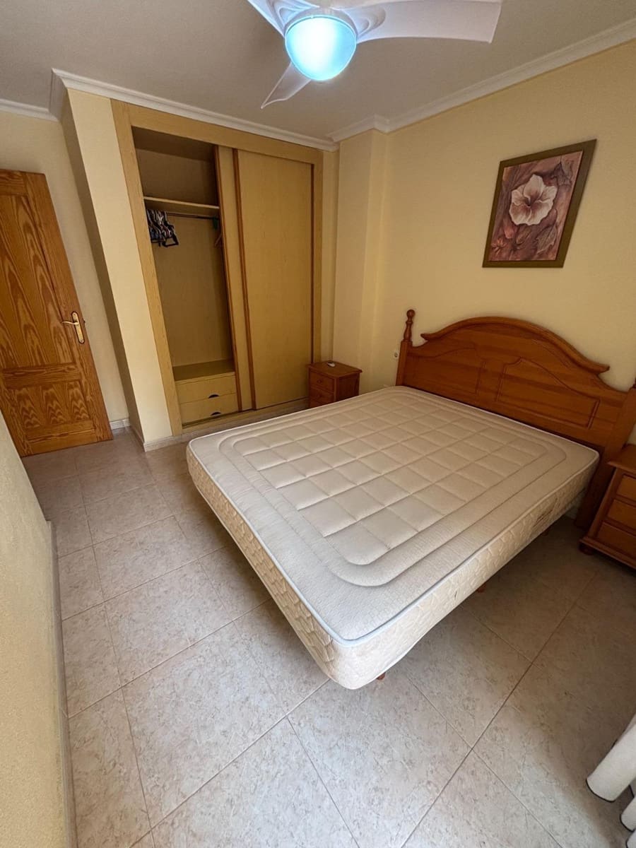 2 bedroom Flat for sale in Los Alcazares - € 137,999 (Ref: 9833677)