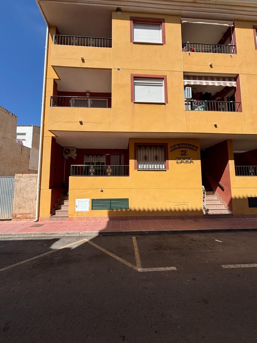 2 bedroom Flat for sale in Los Alcazares - € 137,999 (Ref: 9833677)