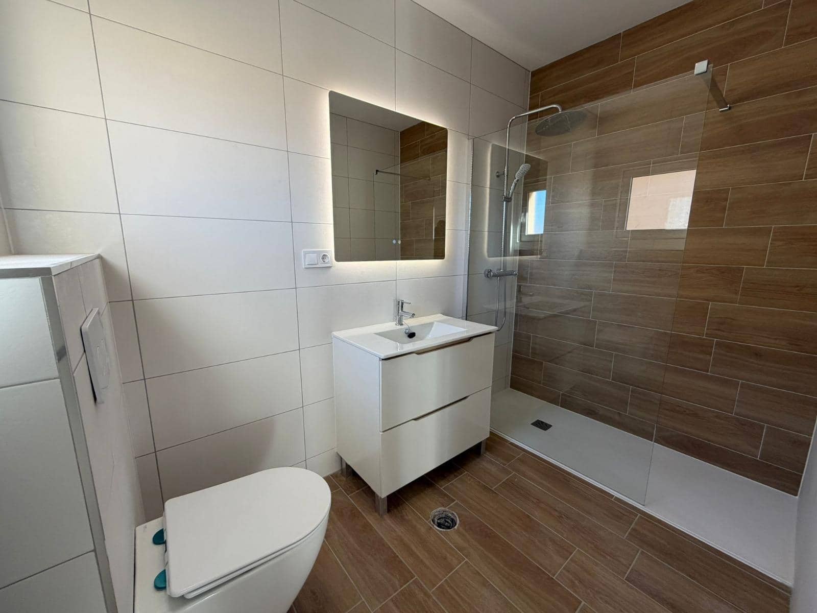 3 bedroom Flat for sale in Los Urrutias - € 269,000 (Ref: 9849394)