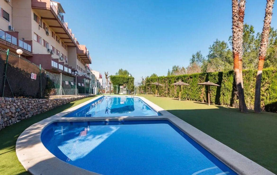 2 soveværelse Lejlighed til salg i Altorreal med swimmingpool garage - € 212.000 (Ref: 9881957)