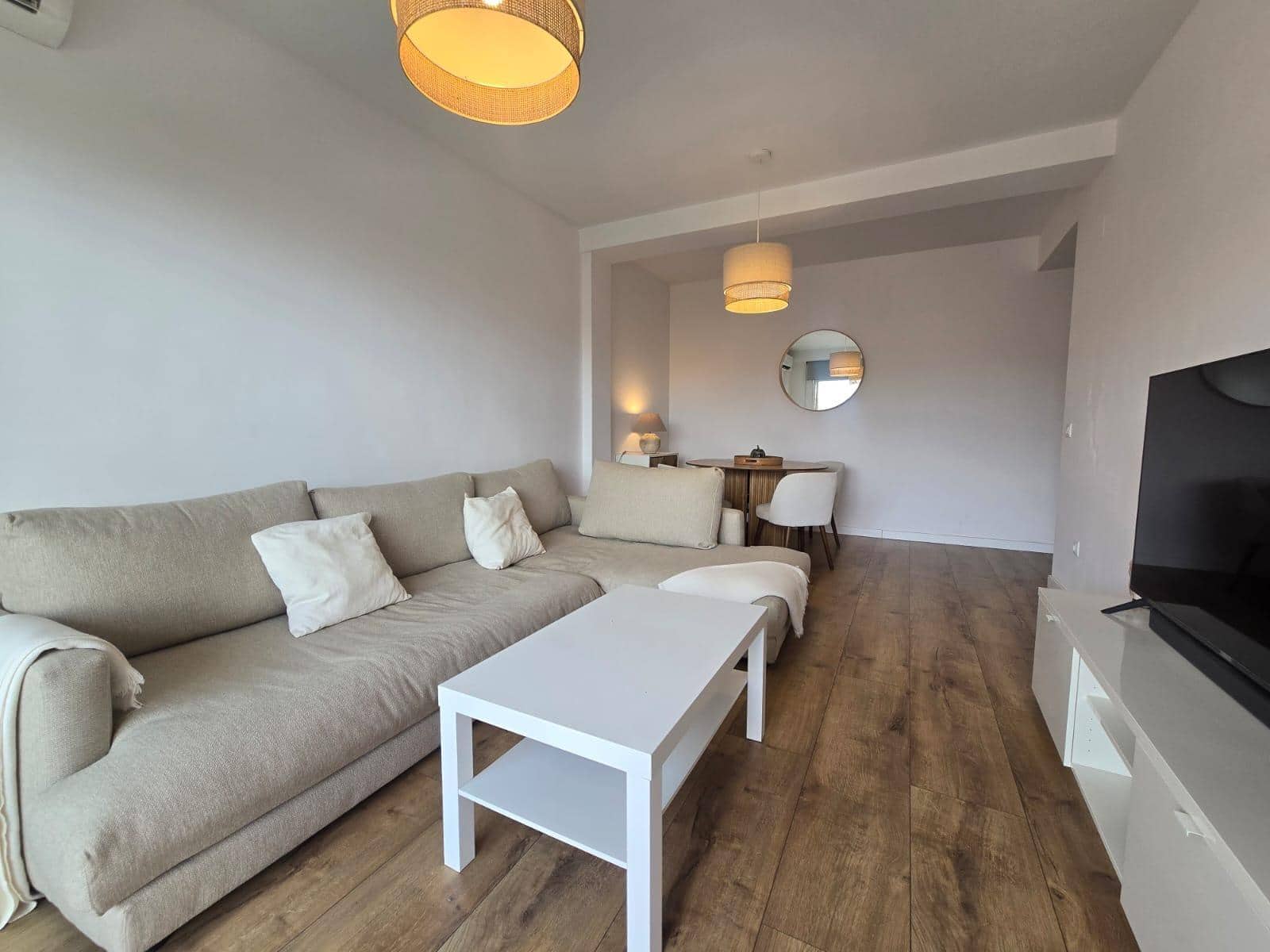 2 soverom Leilighet til salgs i Altorreal med svømmebasseng garasje - € 196 000 (Ref: 9881957)