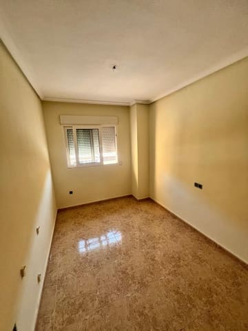 4 bedroom Apartment for sale in Puebla de Soto, Murcia city with garage - € 225,000 (Ref: 9896355)