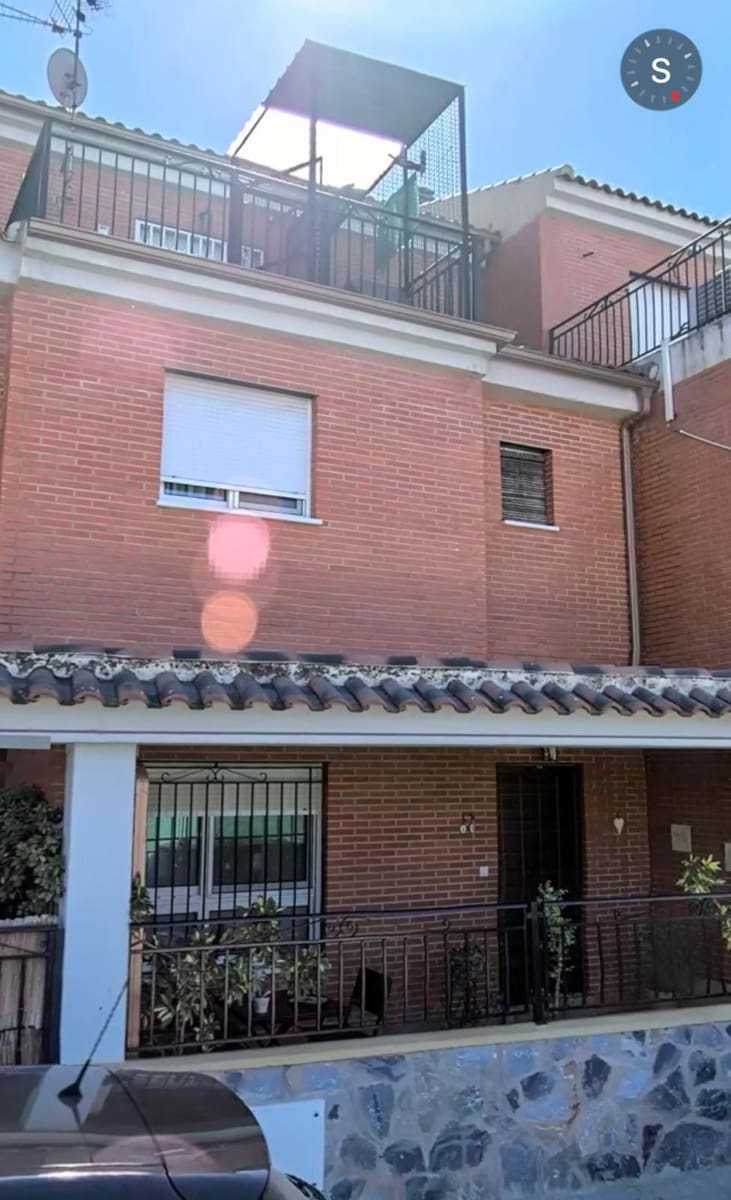 4 bedroom Apartment for sale in Puebla de Soto with garage - € 225,000 (Ref: 9896355)