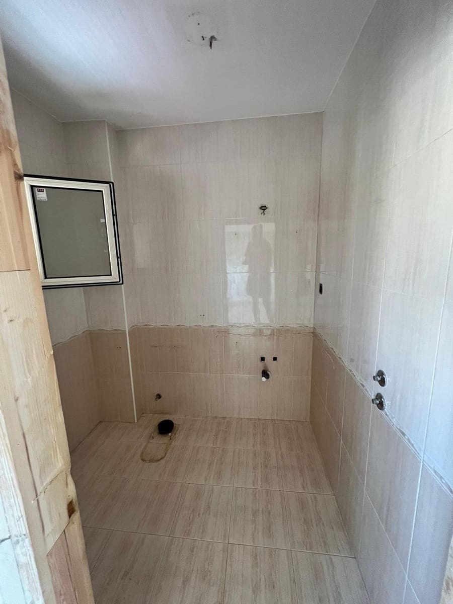 4 bedroom Apartment for sale in Puebla de Soto with garage - € 210,000 (Ref: 9896355)