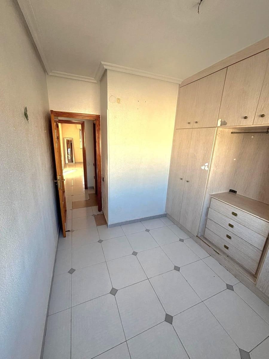 3 bedroom Flat for sale in Puente Tocinos - € 119,000 (Ref: 9899192)