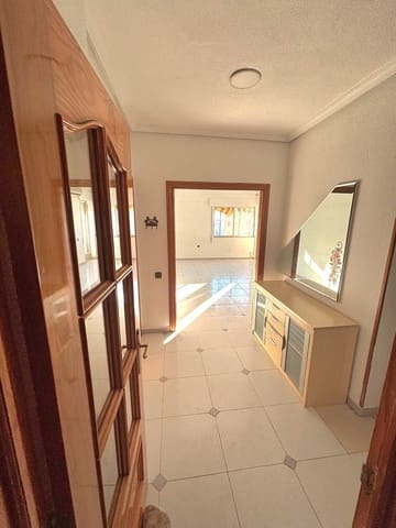 3 bedroom Flat for sale in Puente Tocinos, Murcia city - € 119,000 (Ref: 9899192)