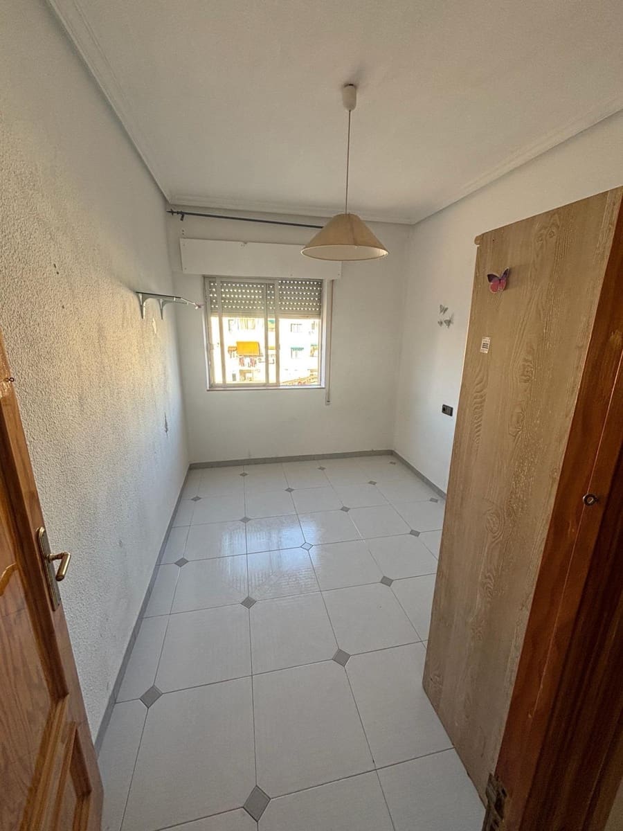 3 bedroom Flat for sale in Puente Tocinos - € 119,000 (Ref: 9899192)