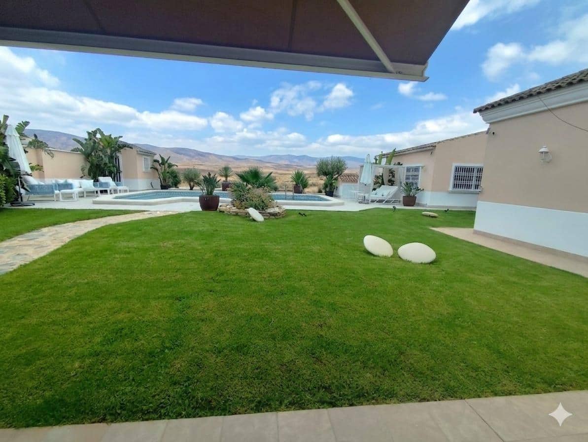 7 quarto Moradia para venda em Cabezo de Torres com piscina garagem - 950 000 € (Ref: 9908785)