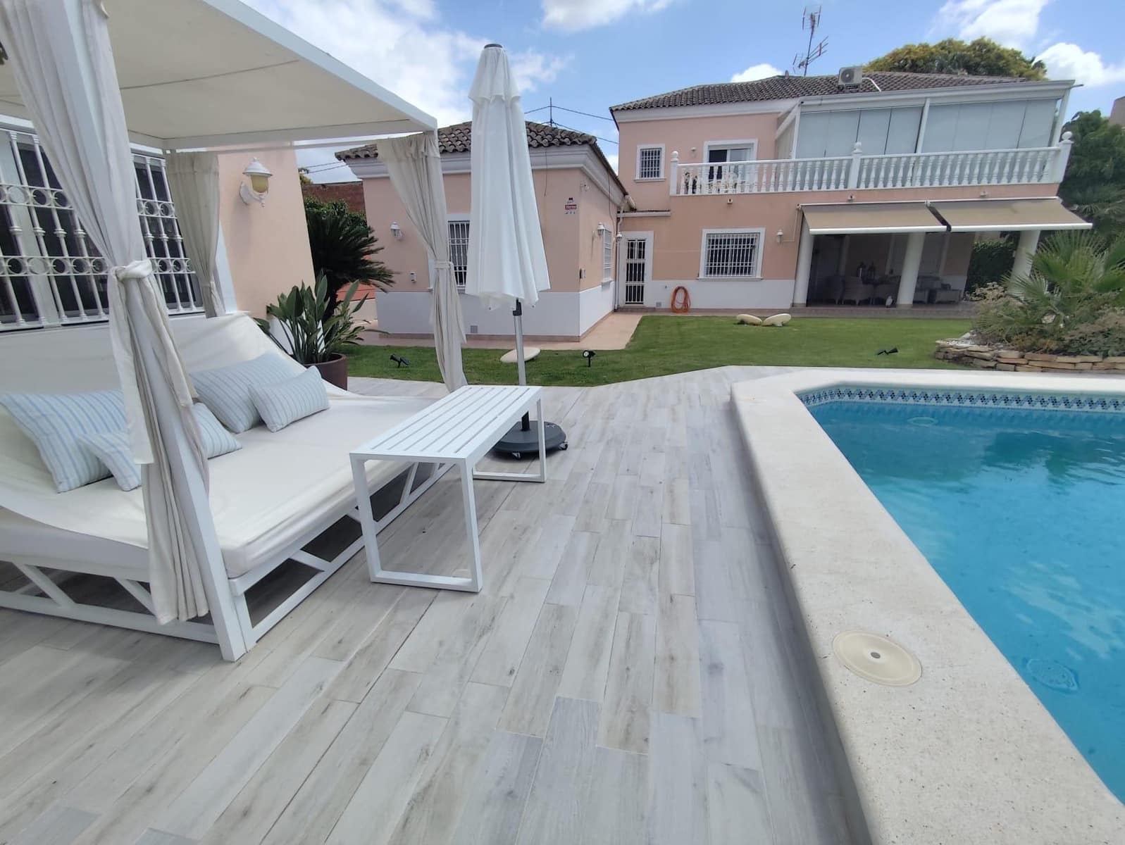 7 quarto Moradia para venda em Cabezo de Torres com piscina garagem - 950 000 € (Ref: 9908785)