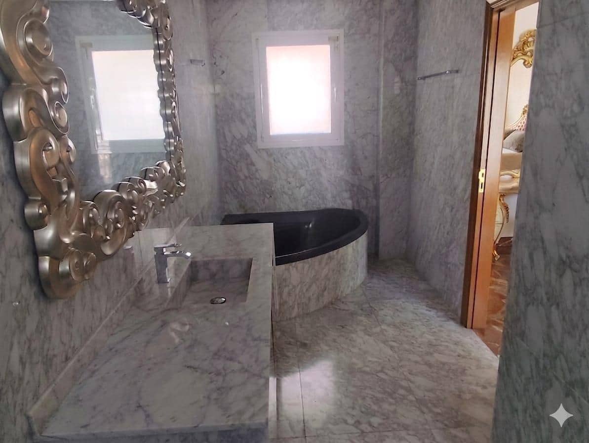 7 quarto Moradia para venda em Cabezo de Torres com piscina garagem - 950 000 € (Ref: 9908785)