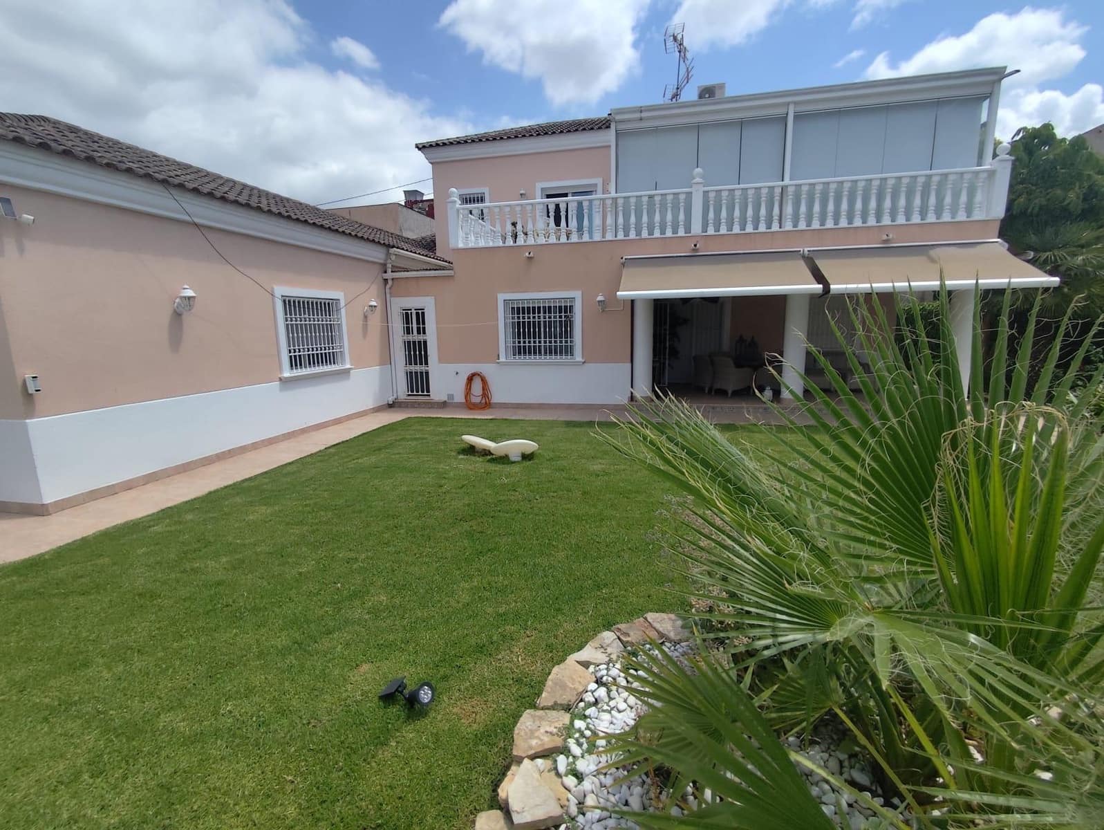 7 quarto Moradia para venda em Cabezo de Torres com piscina garagem - 950 000 € (Ref: 9908785)