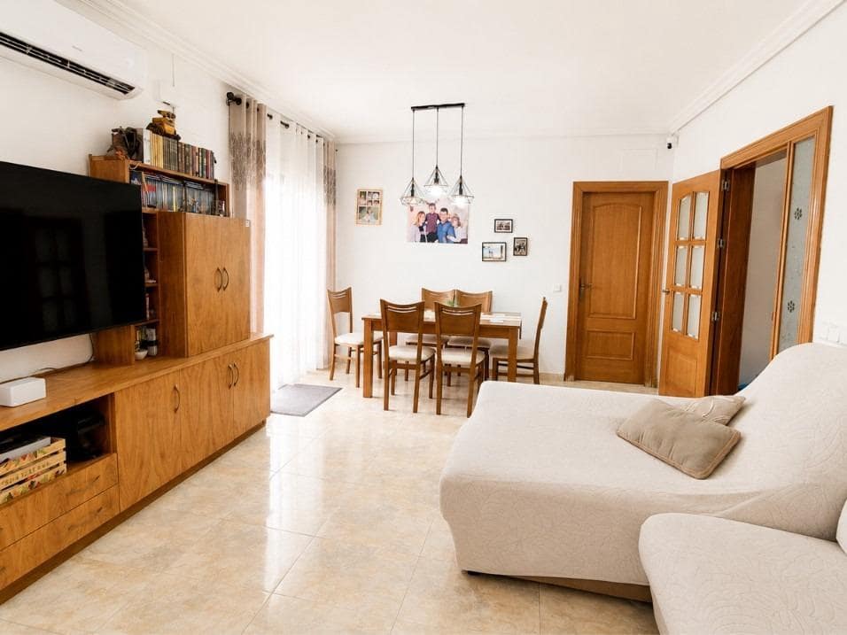 4 Zimmer Apartment zu verkaufen in Cartagena - 220.000 € (Ref: 9908786)