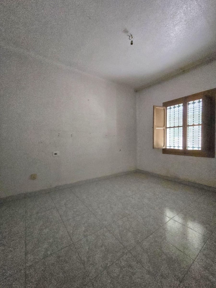 7 bedroom Townhouse for sale in Sangonera la Seca with garage - € 225,000 (Ref: 9922320)