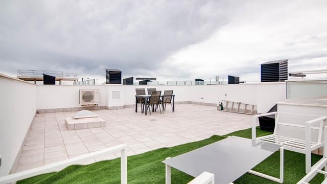 2 soverom Villa til salgs i Roda, San Javier med svømmebasseng garasje - € 319 000 (Ref: 9927429)