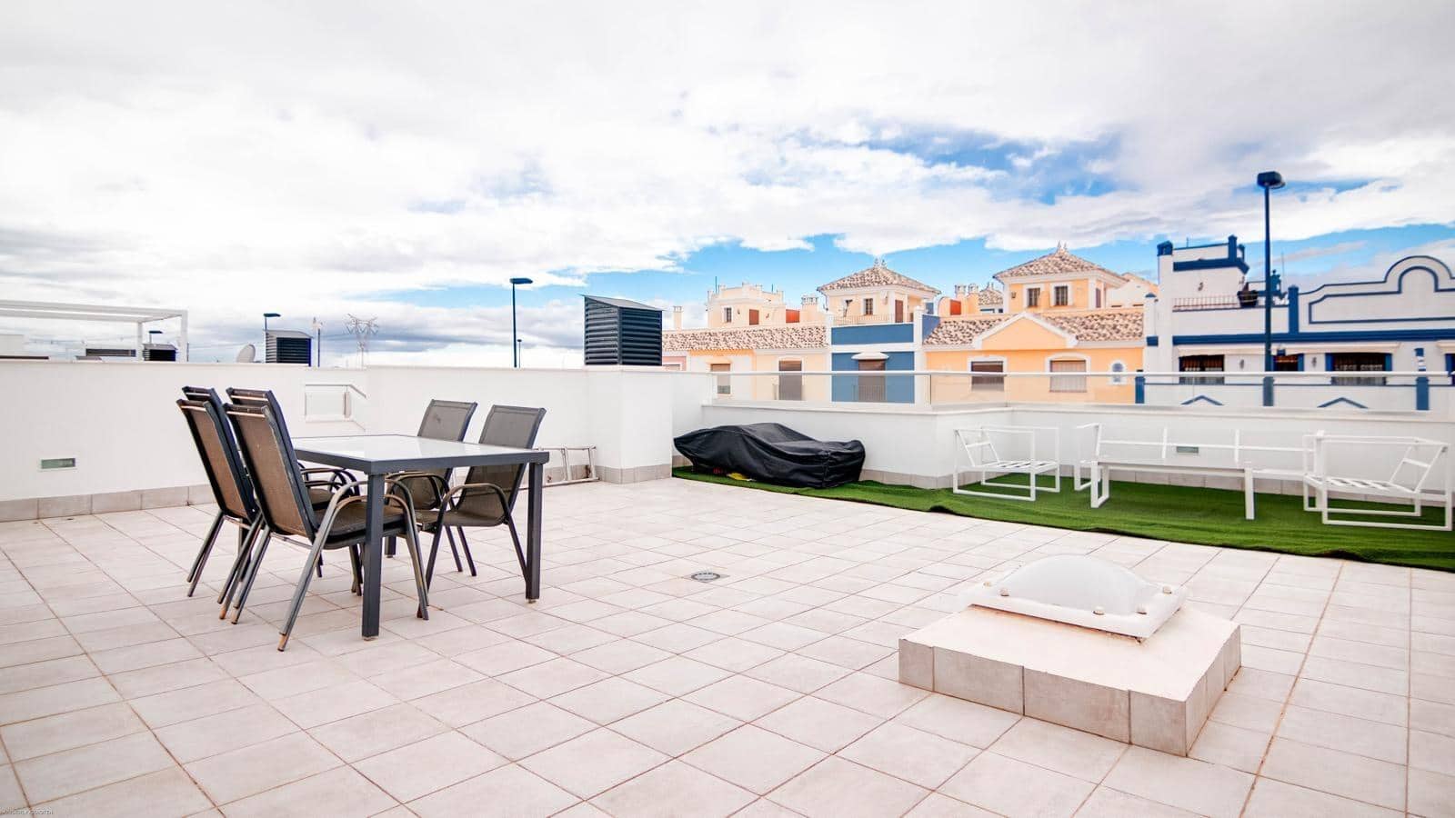 2 bedroom Villa for sale in Roda with pool garage - € 319,000 (Ref: 9927429)