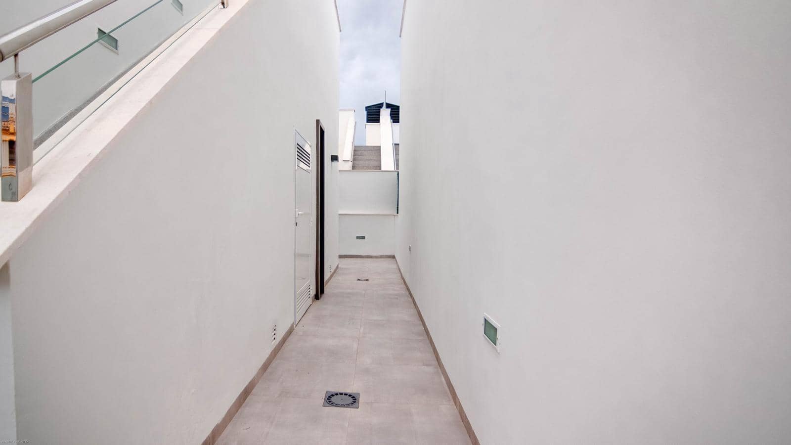 2 bedroom Villa for sale in Roda with pool garage - € 319,000 (Ref: 9927429)