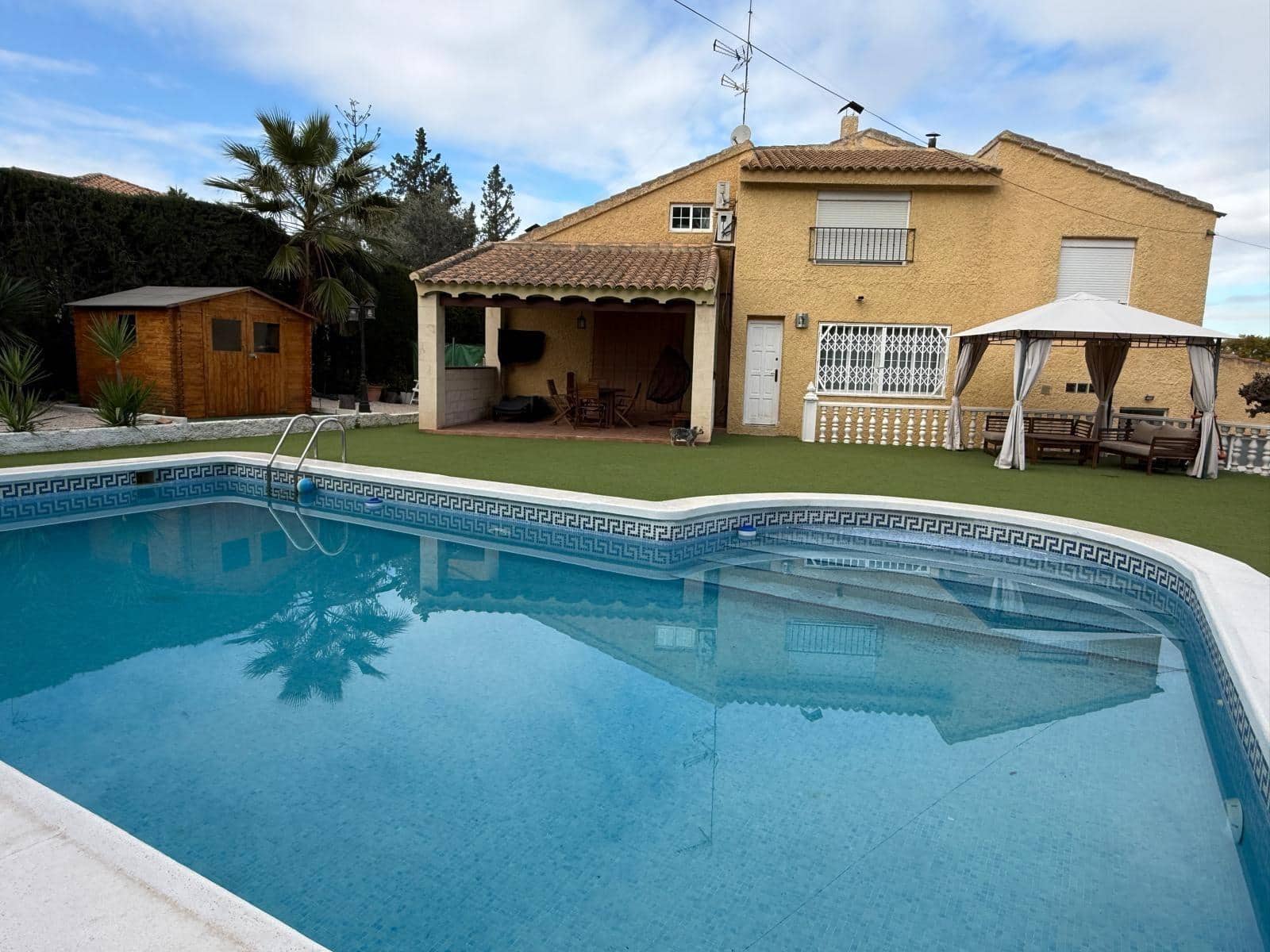 7 bedroom Villa for sale in Las Torres de Cotillas with pool garage - € 380,900 (Ref: 9927430)
