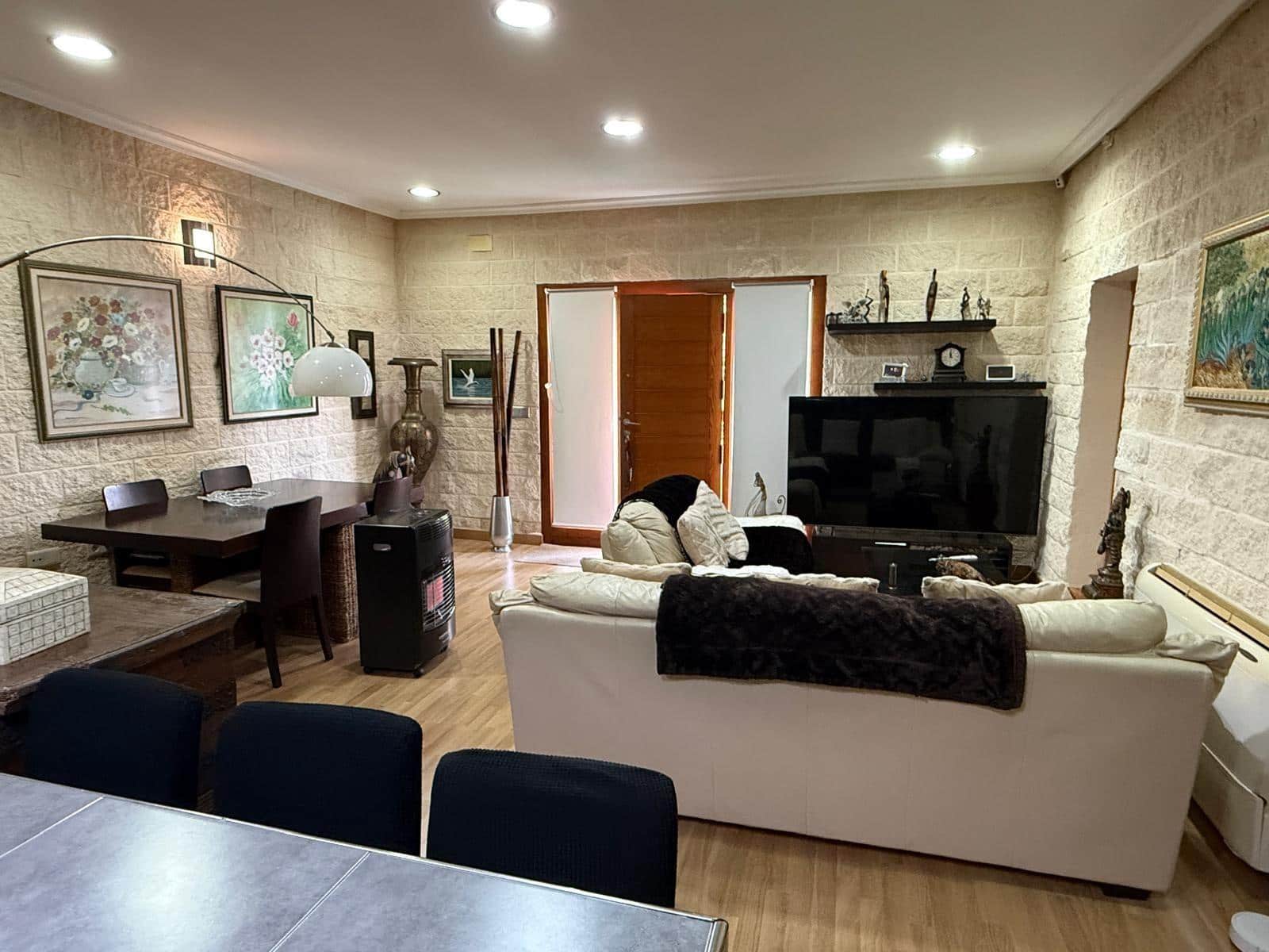 7 bedroom Villa for sale in Las Torres de Cotillas with pool garage - € 380,900 (Ref: 9927430)