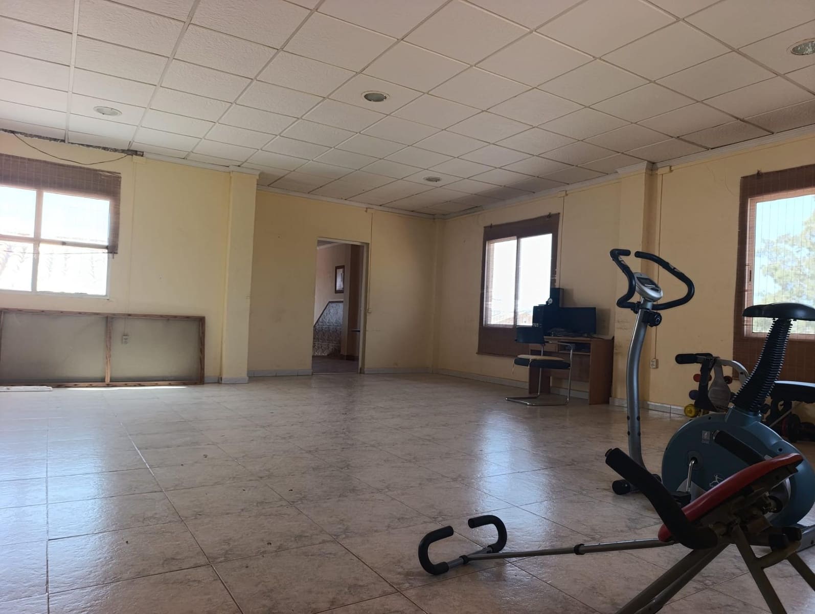 4 bedroom Finca/Country House for sale in La Magdalena with garage - € 295,000 (Ref: 9929422)