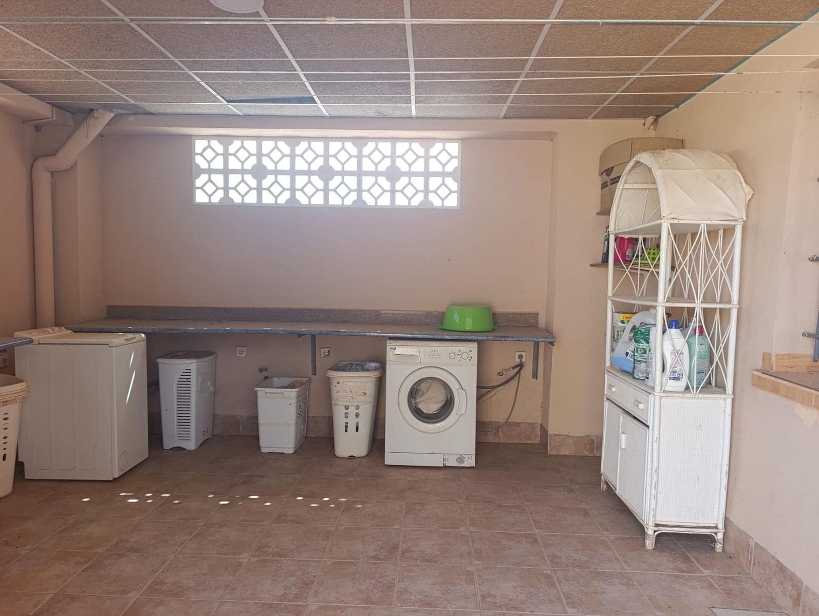 4 bedroom Finca/Country House for sale in La Magdalena with garage - € 295,000 (Ref: 9929422)