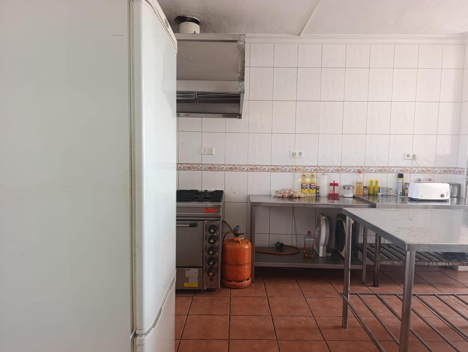 4 bedroom Finca/Country House for sale in La Magdalena with garage - € 295,000 (Ref: 9929422)