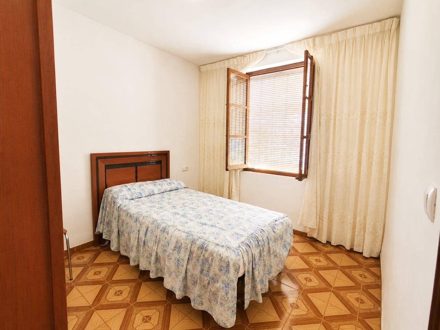 4 bedroom Townhouse for sale in El Albujon with garage - € 163,000 (Ref: 9936415)