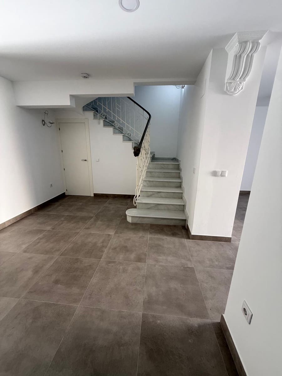 4 chambre Maison de Ville à vendre à Molina de Segura - 199 900 € (Ref: 9936416)