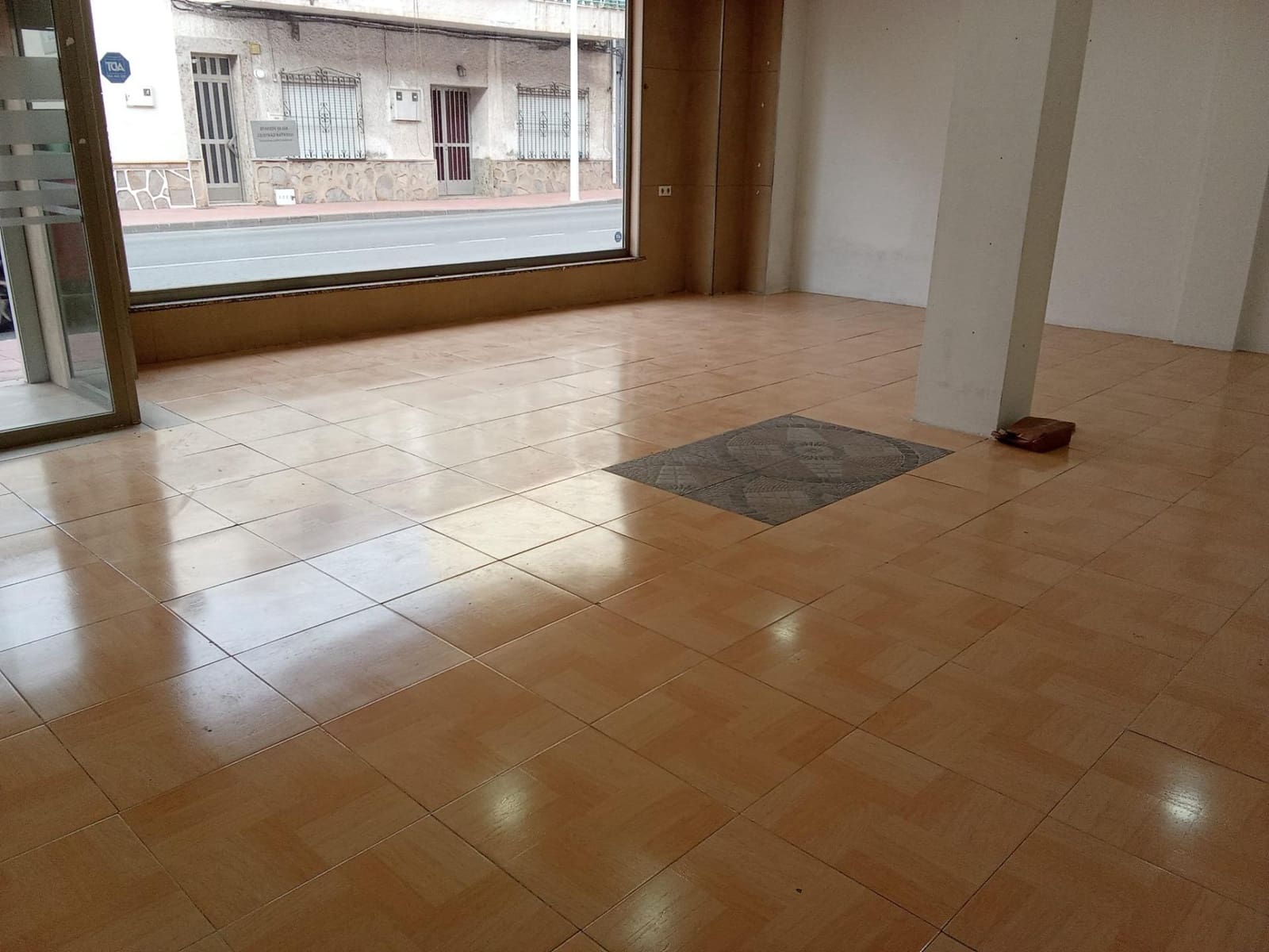 Erhverv til leje i San Javier - € 1.200 (Ref: 9952651)