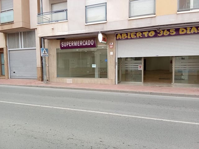 Erhverv til leje i San Javier - € 1.200 (Ref: 9952651)