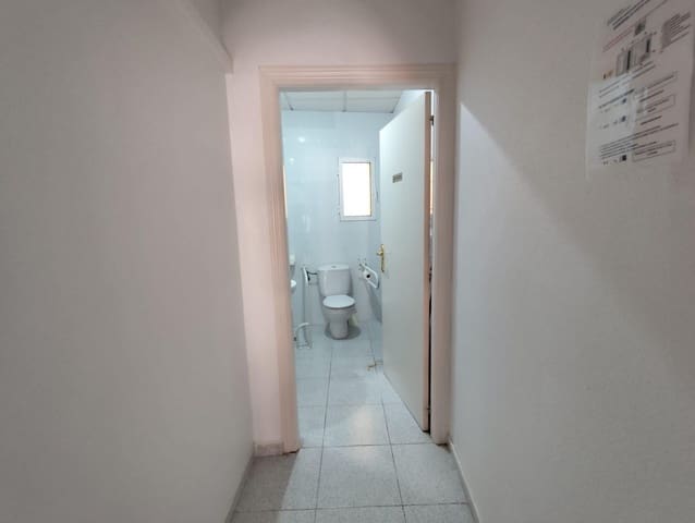 Toimisto vuokrattavana paikassa Cartagena - 900 € (Ref: 9965301)