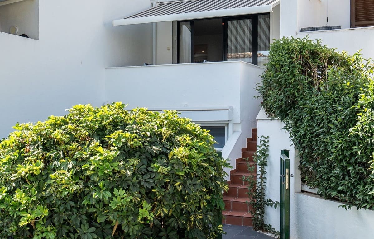 3 chambre Maison de Ville à vendre à Costalita avec piscine garage - 680 000 € (Ref: 10059535)