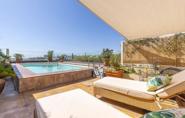 3 sypialnia Apartament na sprzedaż w Benalmadena Costa, Benalmádena z basenem garażem - 1 533 000 € (Ref: 10059541)
