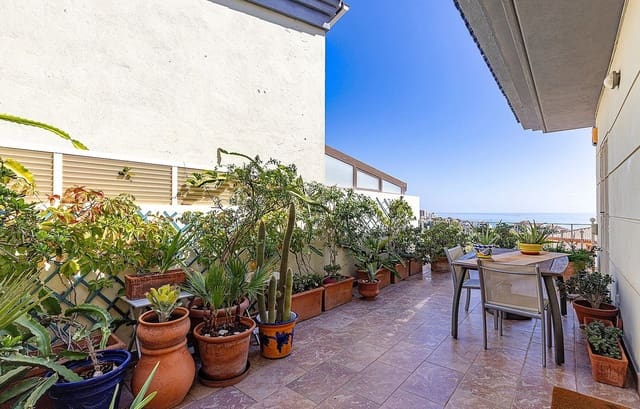 3 sypialnia Apartament na sprzedaż w Benalmadena Costa, Benalmádena z basenem garażem - 1 533 000 € (Ref: 10059541)