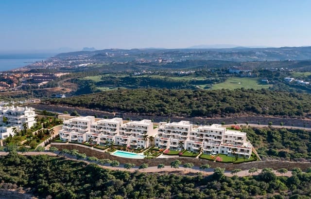 2 bedroom Apartment for sale in Casares with pool garage - € 584,000 (Ref: 8421699)