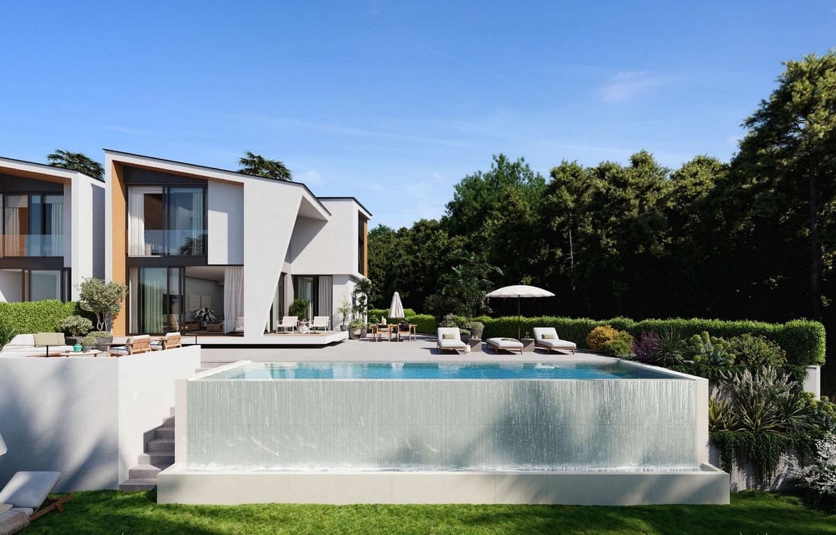 3 slaapkamer Villa te koop in El Chaparral met zwembad garage - € 1.349.000 (Ref: 8465484)