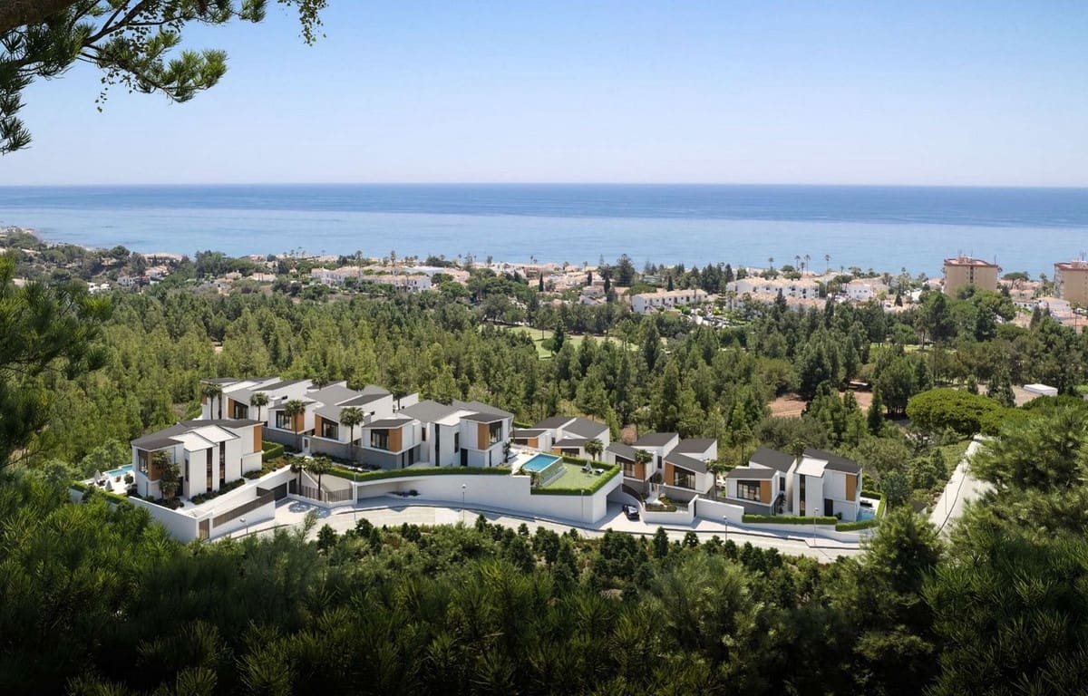 3 slaapkamer Villa te koop in El Chaparral met zwembad garage - € 1.349.000 (Ref: 8465484)