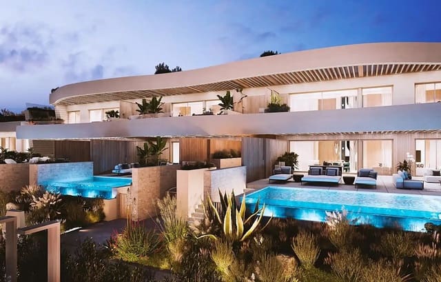 Apartamento de 3 habitaciones en Marbella en venta con piscina garaje - 4.480.000 € (Ref: 8466863)