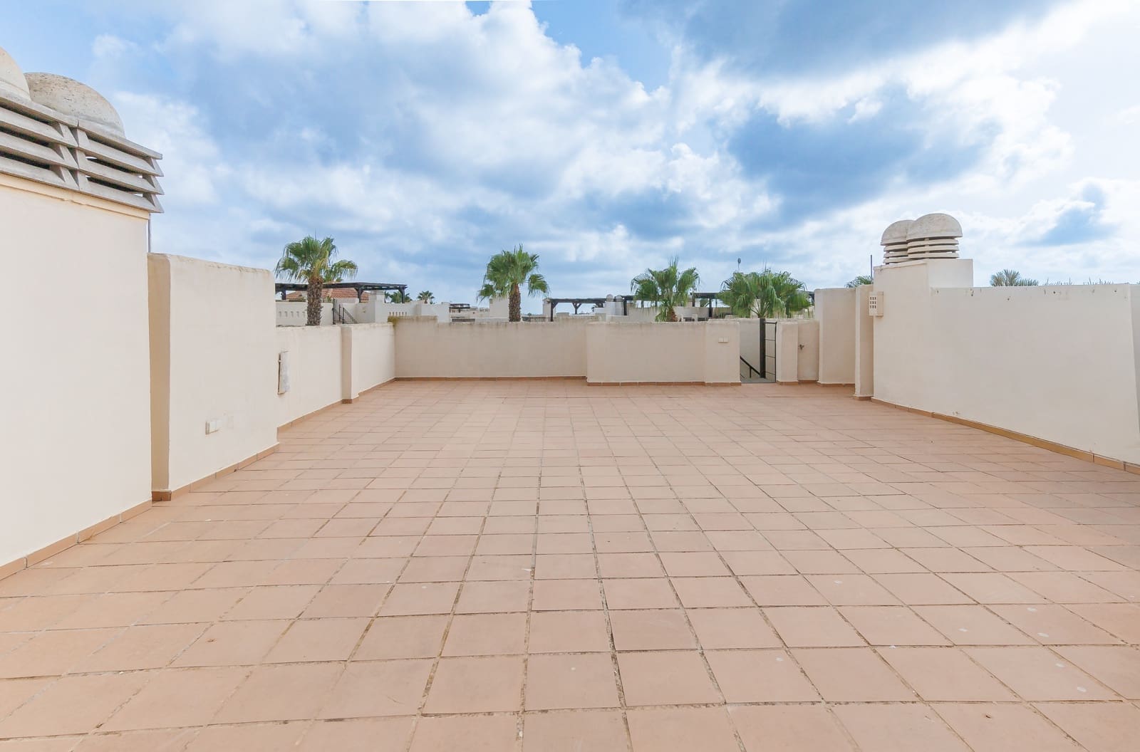 2 Zimmer Apartment zu verkaufen in Roda mit Pool Garage - 229.950 € (Ref: 10016665)