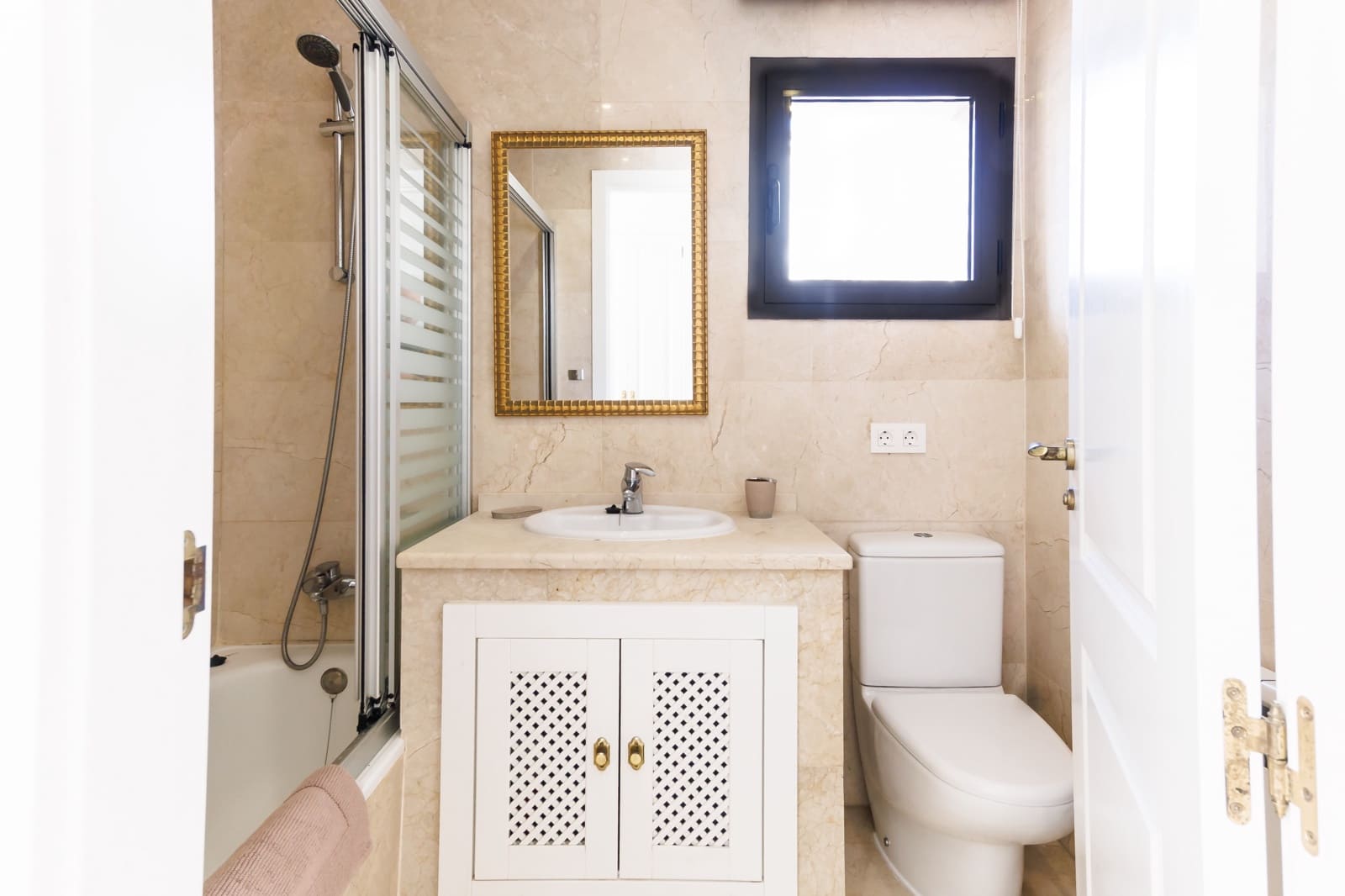 2 slaapkamer Penthouse te koop in Roda met zwembad garage - € 279.950 (Ref: 10016686)