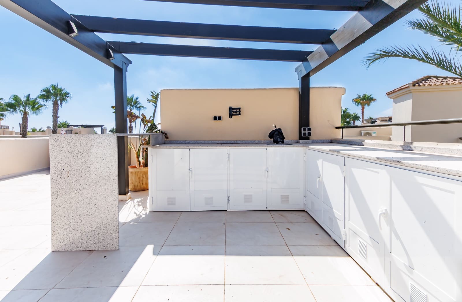 2 slaapkamer Penthouse te koop in Roda met zwembad garage - € 279.950 (Ref: 10016686)