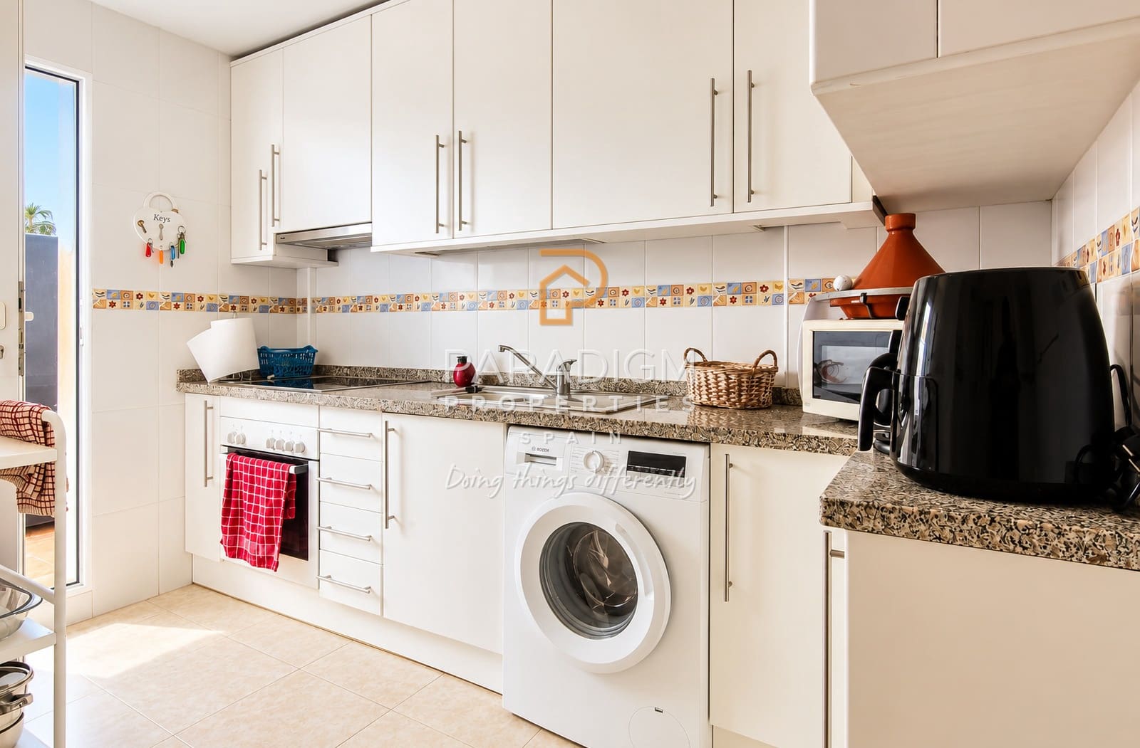 Casa de 2 habitaciones en Dolores De Pacheco en venta con piscina garaje - 144.950 € (Ref: 10081989)
