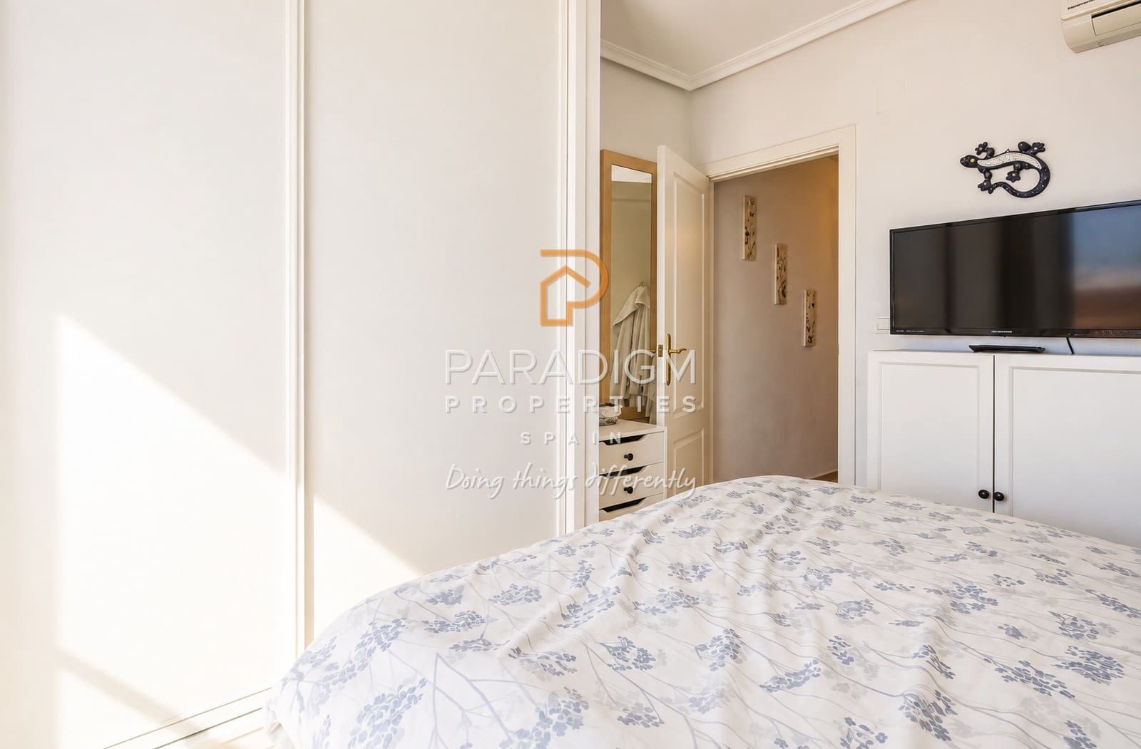 Casa de 2 habitaciones en Dolores De Pacheco en venta con piscina garaje - 144.950 € (Ref: 10081989)