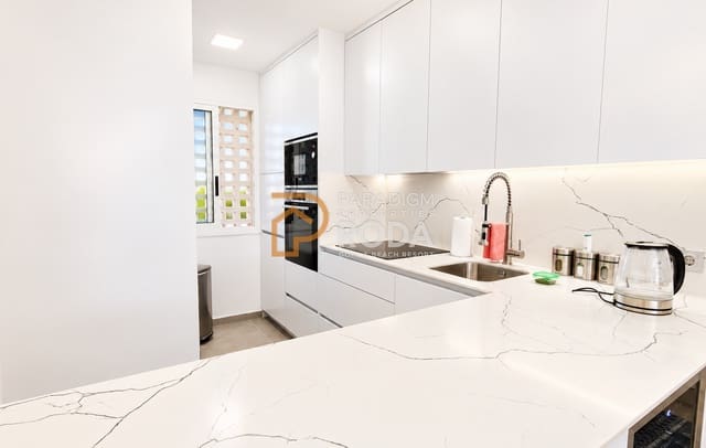 Ático de 2 habitaciones en Roda Golf, San Javier en venta con piscina garaje - 274.950 € (Ref: 10082171)