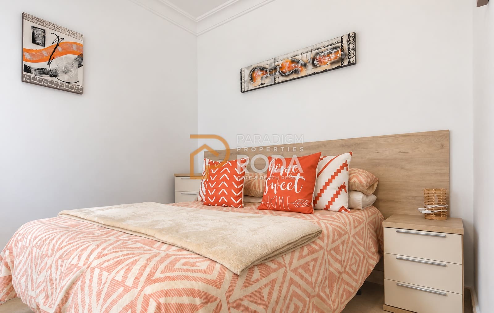 Ático de 2 habitaciones en Roda en venta con piscina garaje - 274.950 € (Ref: 10082171)