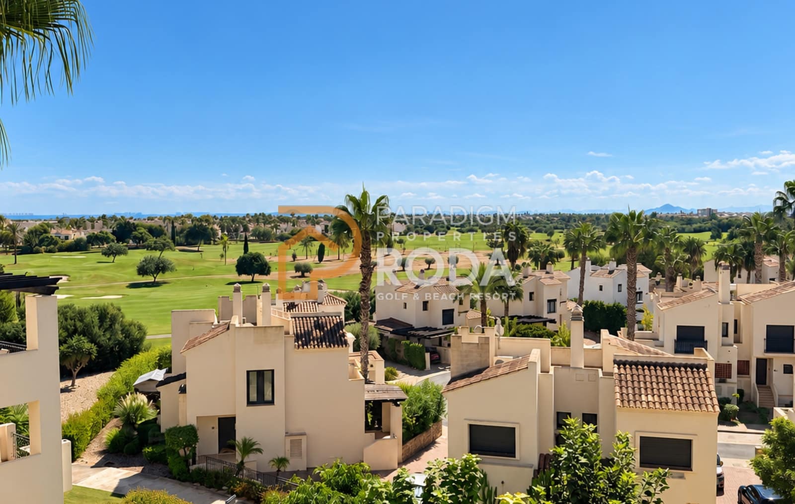 Ático de 2 habitaciones en Roda en venta con piscina garaje - 274.950 € (Ref: 10082171)