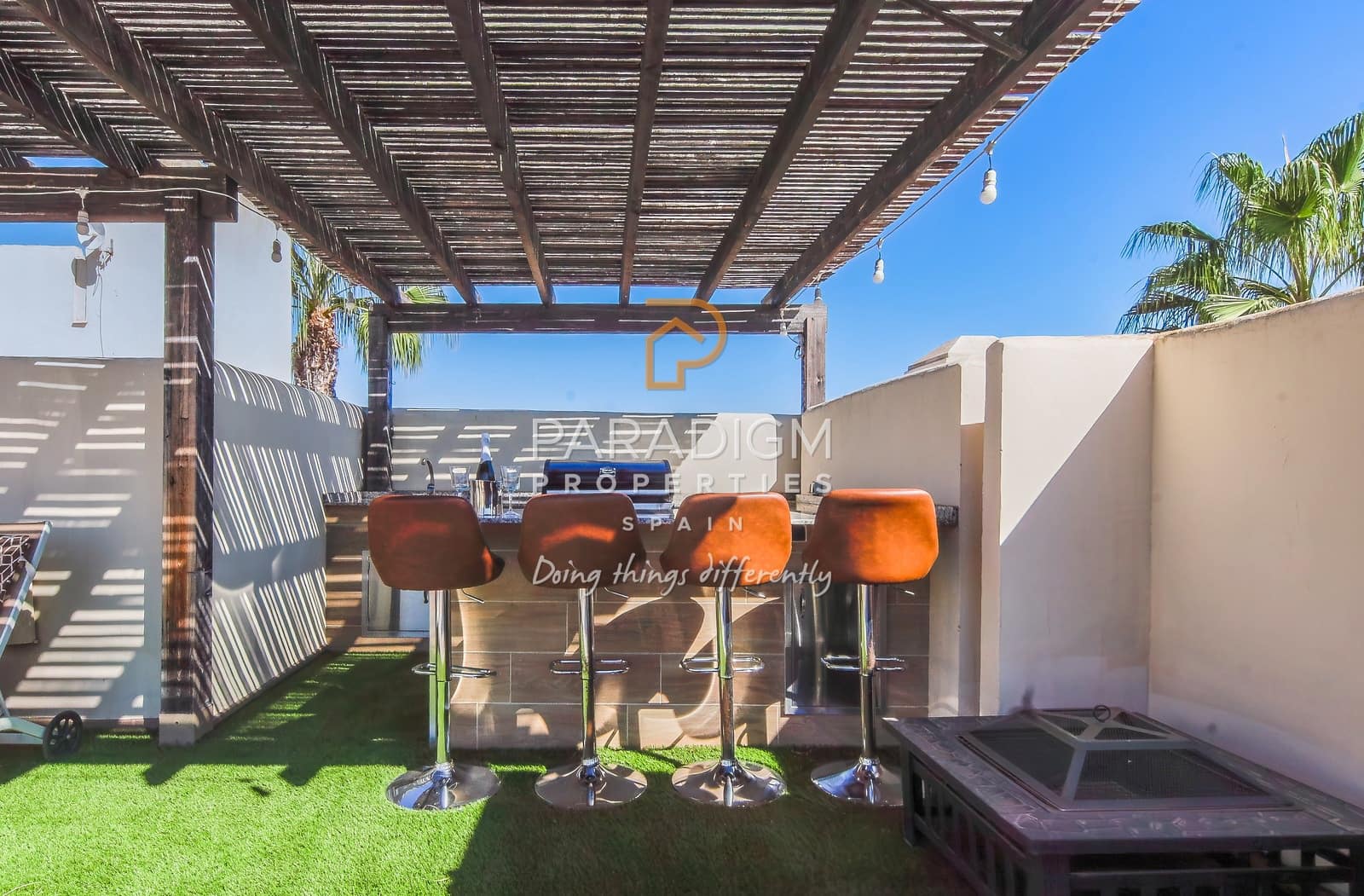 Ático de 2 habitaciones en Roda en venta con piscina garaje - 274.950 € (Ref: 10082171)
