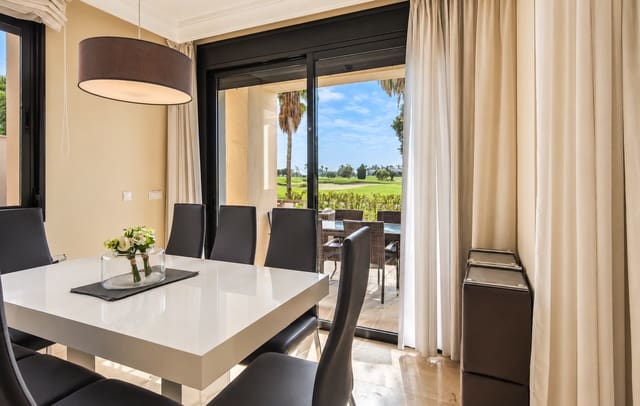 4 makuuhuone Huvila myytävänä paikassa Roda Golf, San Javier mukana uima-altaan 
autotalli - 724 900 € (Ref: 10130133)