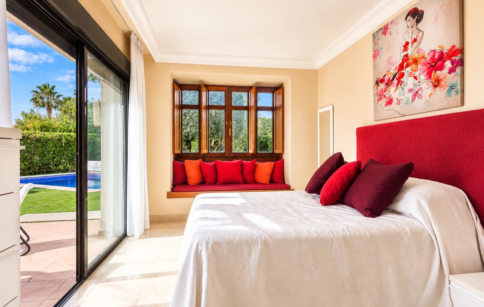4 bedroom Villa for sale in Roda with pool garage - € 724,900 (Ref: 10130133)