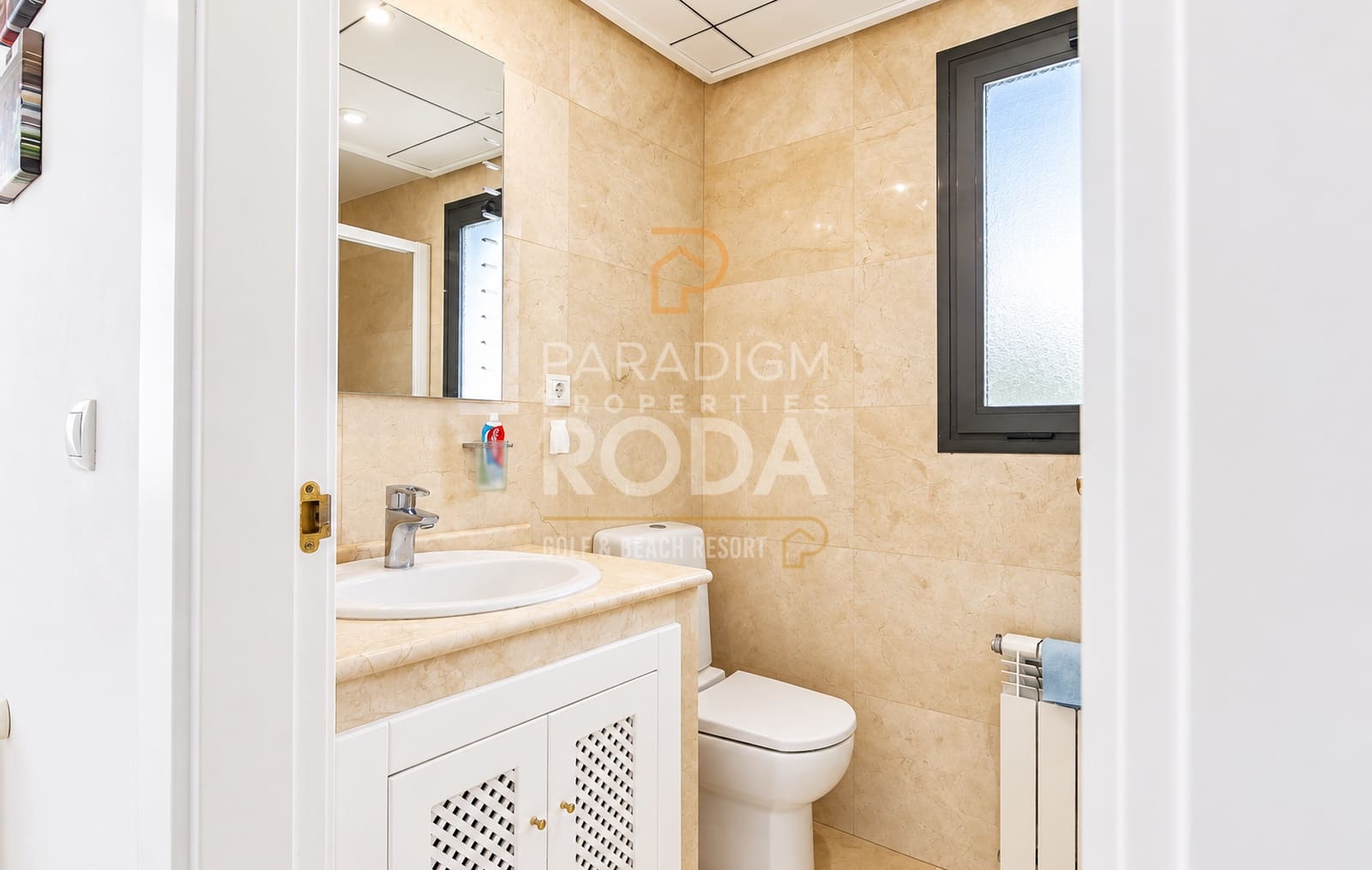 2 slaapkamer Penthouse te koop in Roda met zwembad garage - € 249.900 (Ref: 10130152)